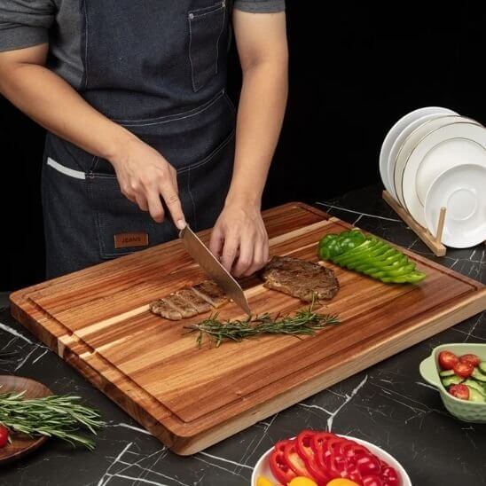 planche-a-decouper-naturel-premium-design-epure